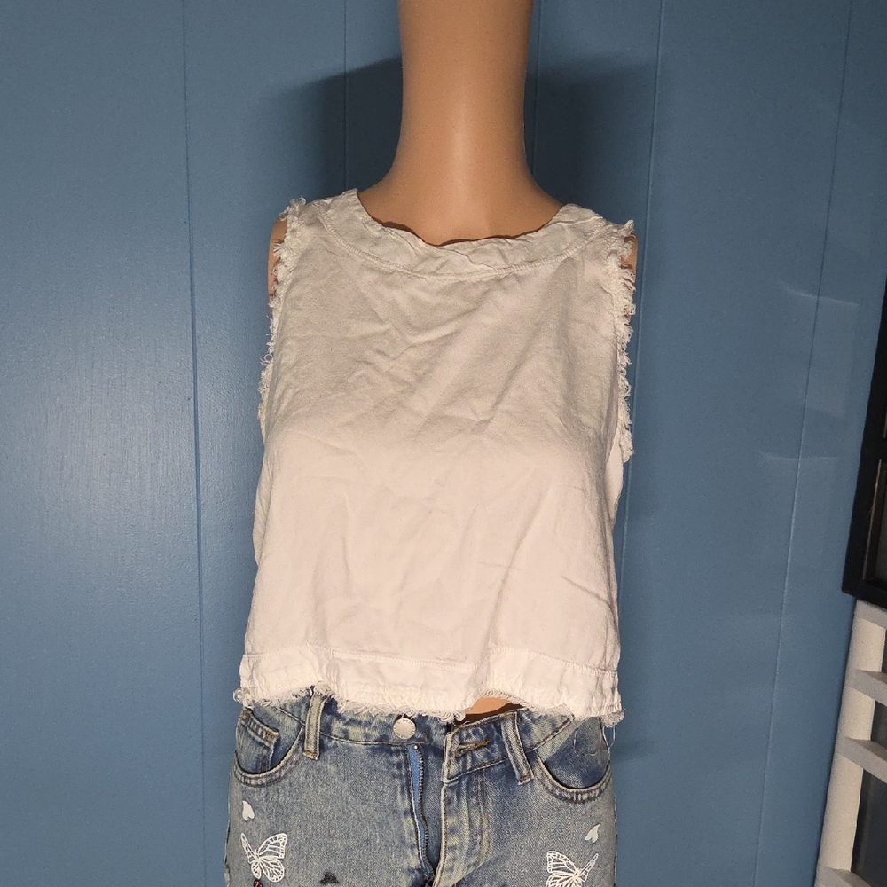 cloth & stone White Frayed Hem Sleeveless Crop Tank